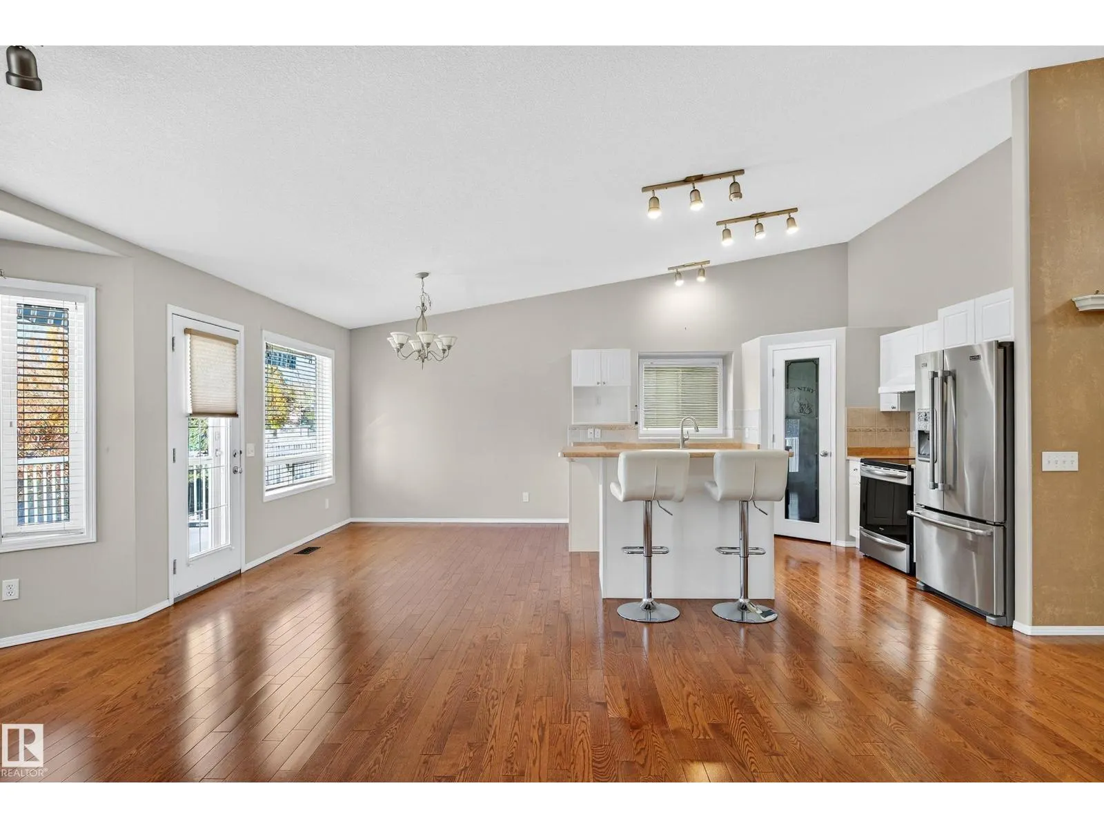 #4 9 DECHENE RD NW NW