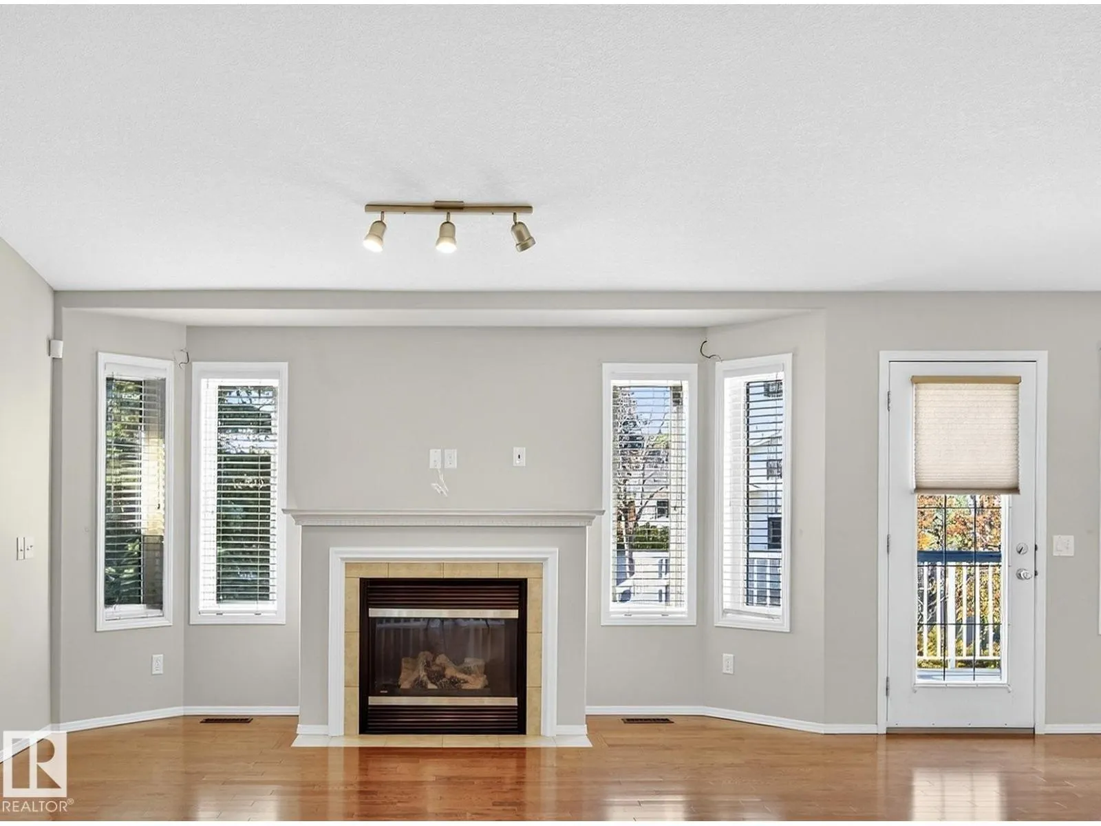#4 9 DECHENE RD NW NW