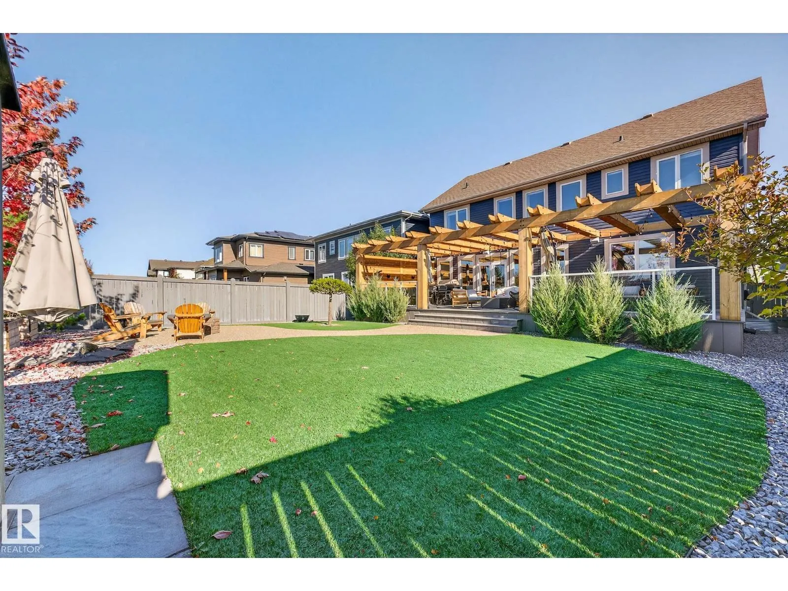 724 180 ST SW