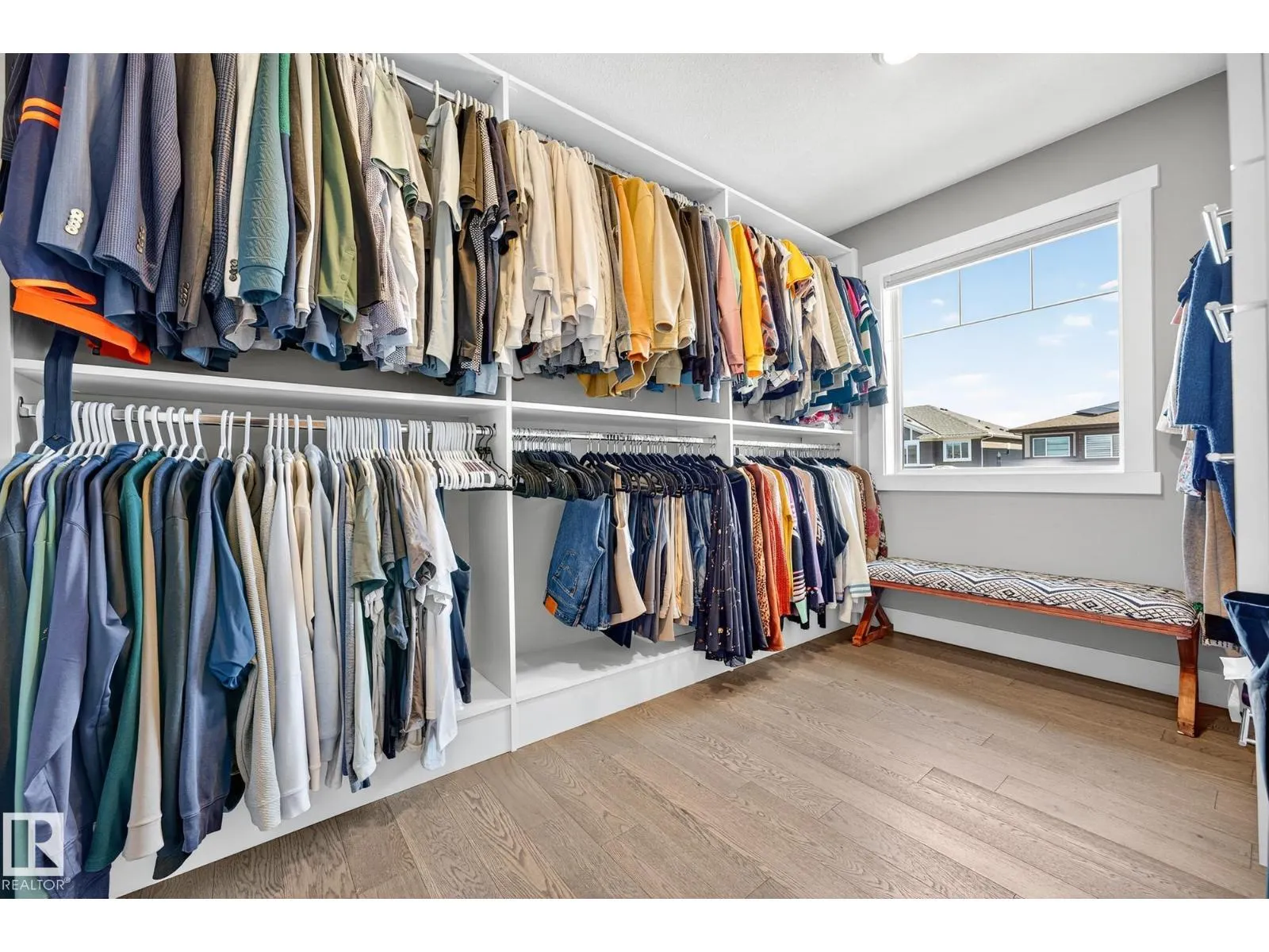 724 180 ST SW