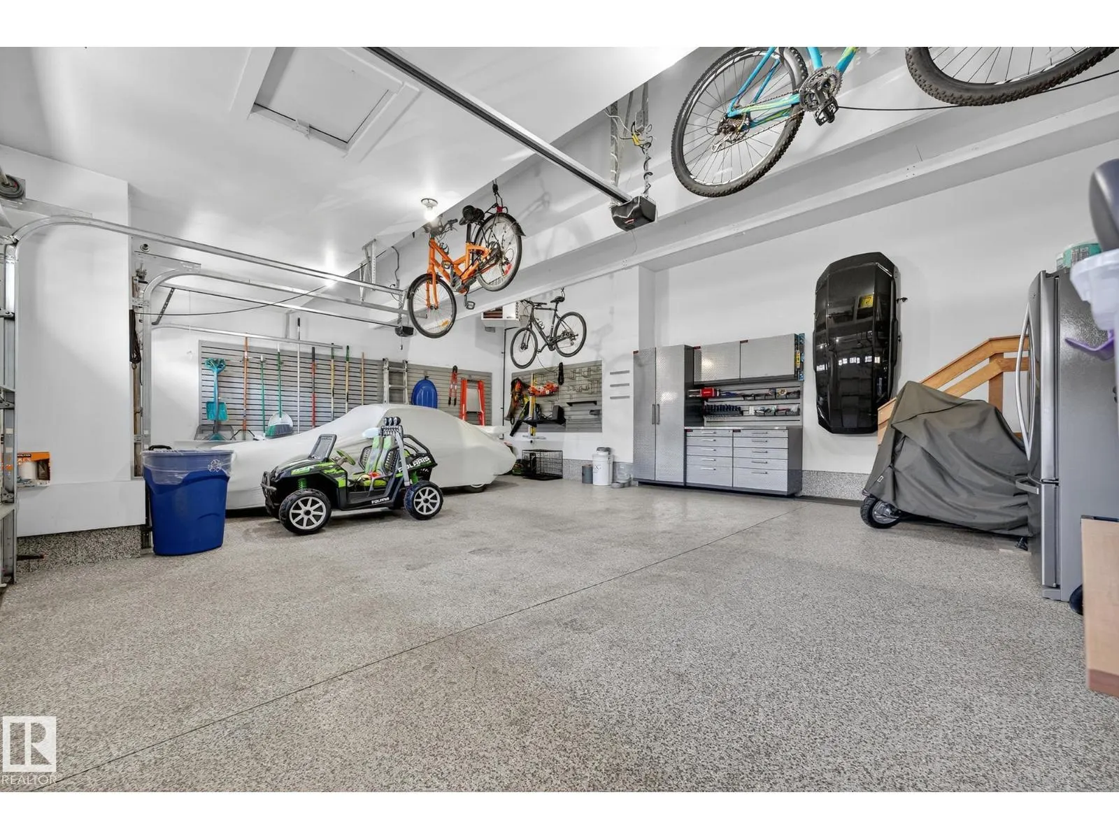 724 180 ST SW