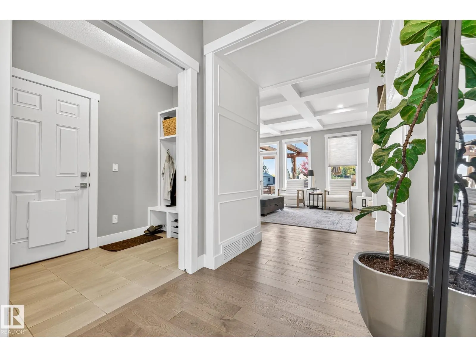 724 180 ST SW