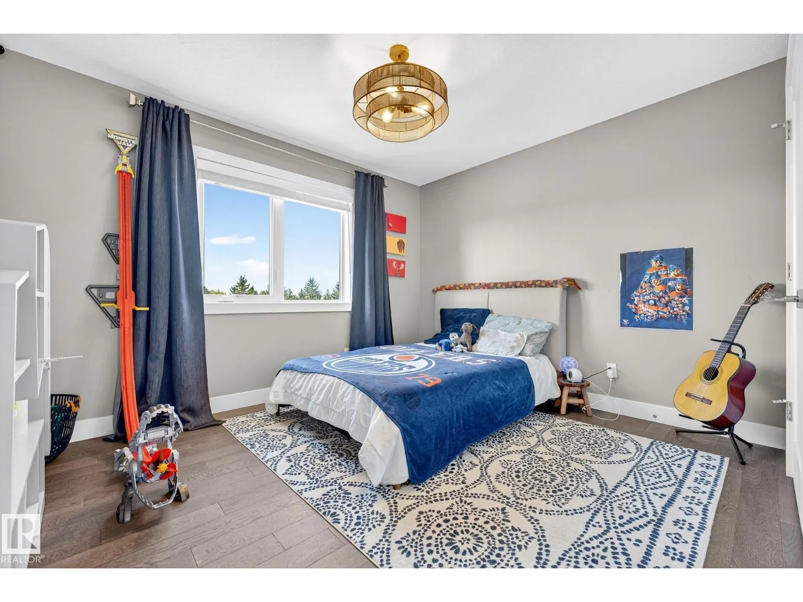 724 180 ST SW