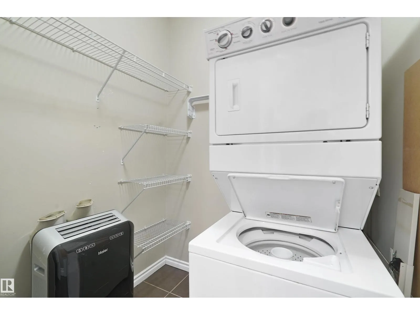 #414 10235 112 ST NW