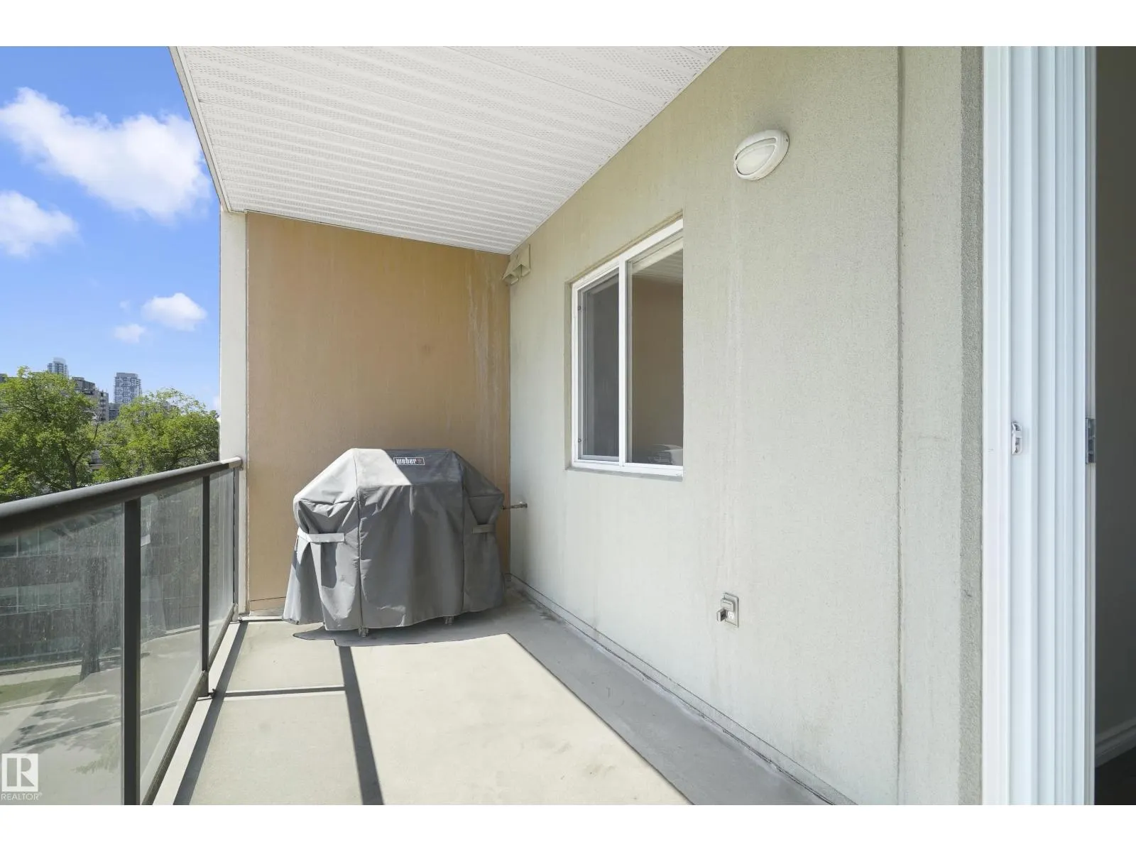 #414 10235 112 ST NW