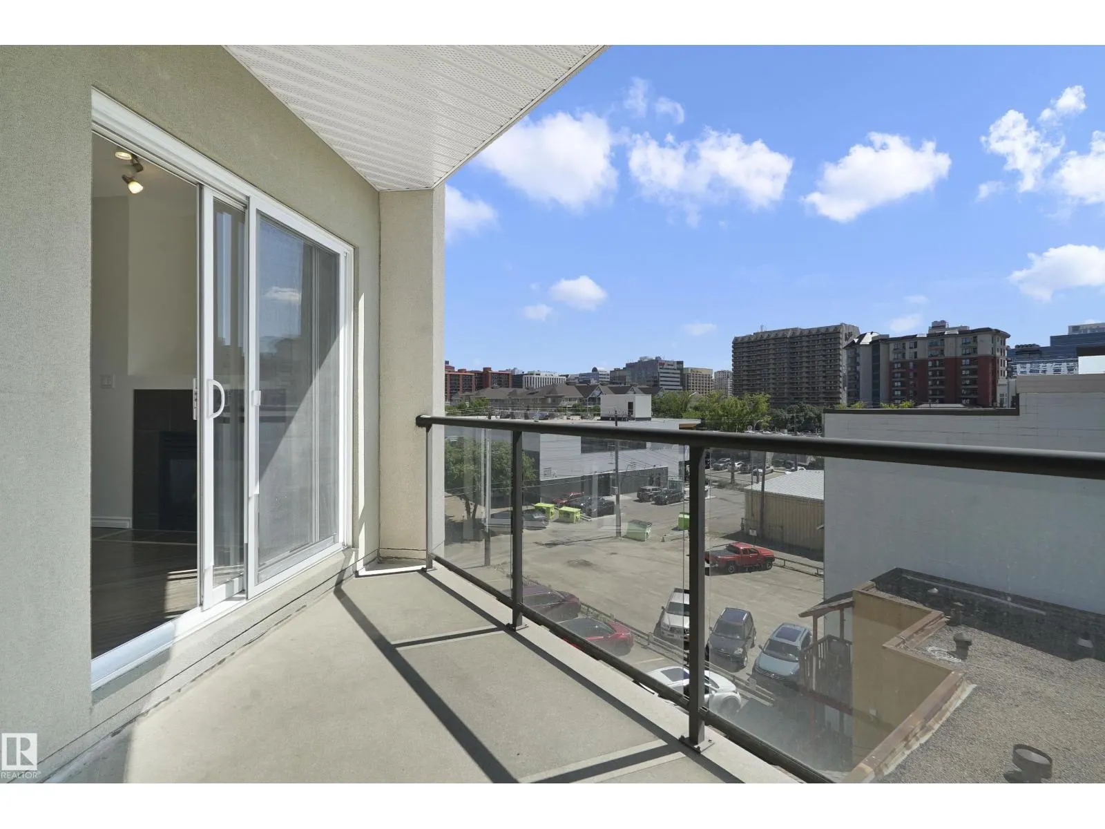 #414 10235 112 ST NW