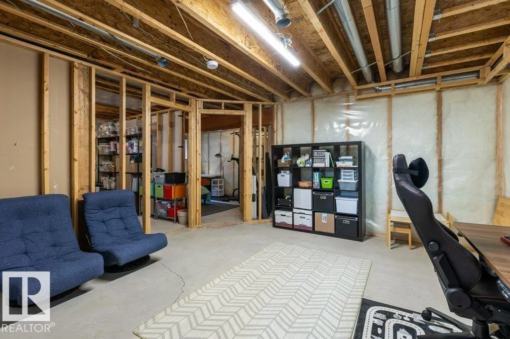 10616 183 AV NW