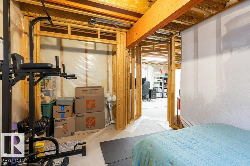10616 183 AV NW
