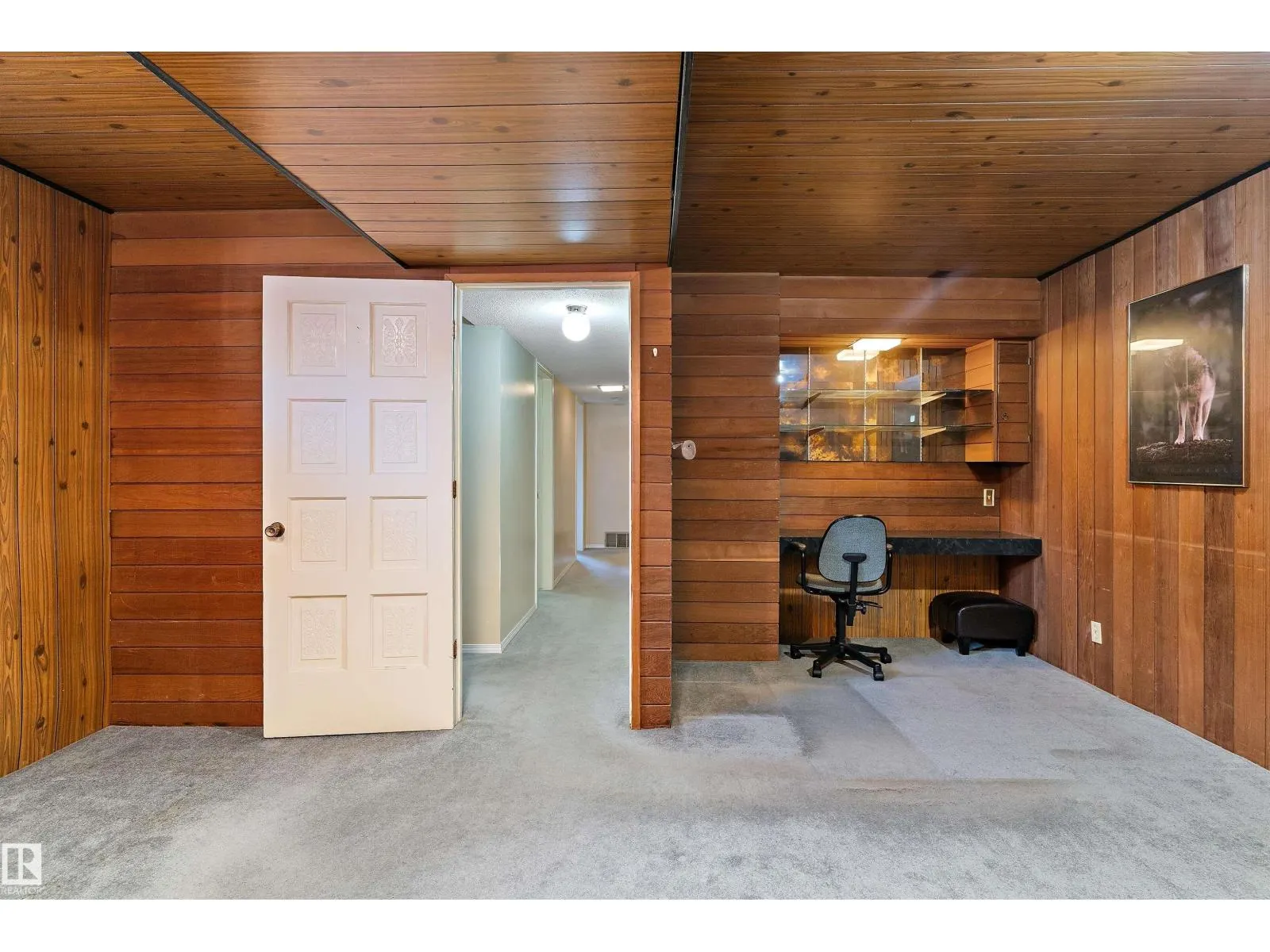 2 GREENBRIER CR