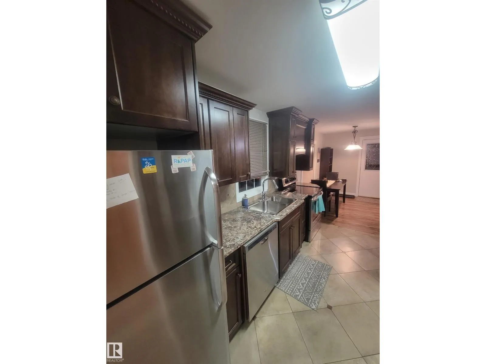 10115 105 ST