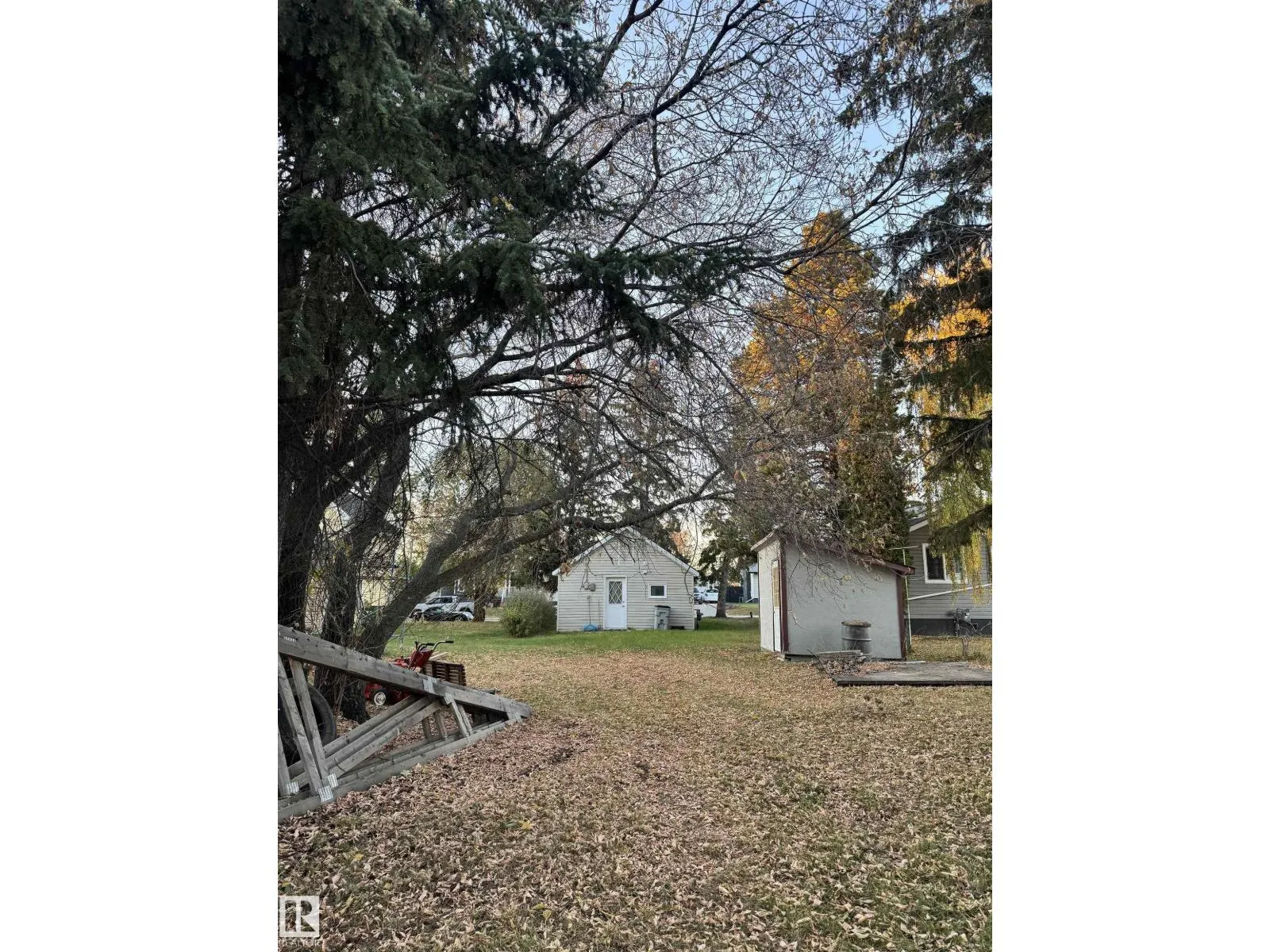 10115 105 ST