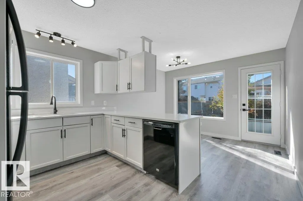 840 113A ST NW