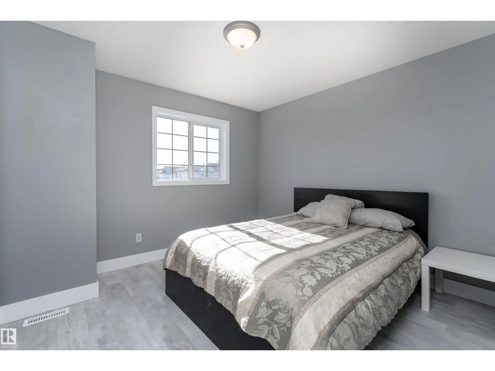 16108 130 ST NW