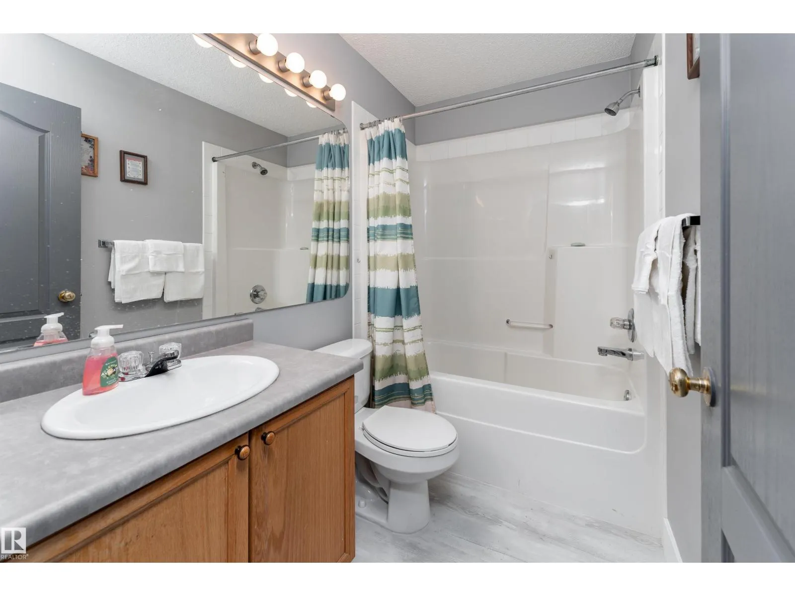 16108 130 ST NW