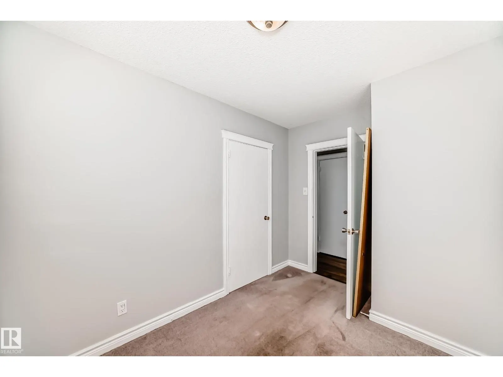 12920 93 ST NW