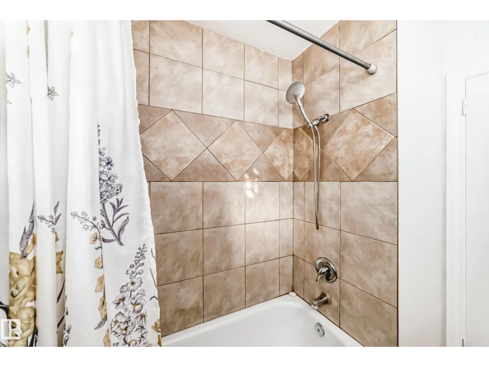 12920 93 ST NW