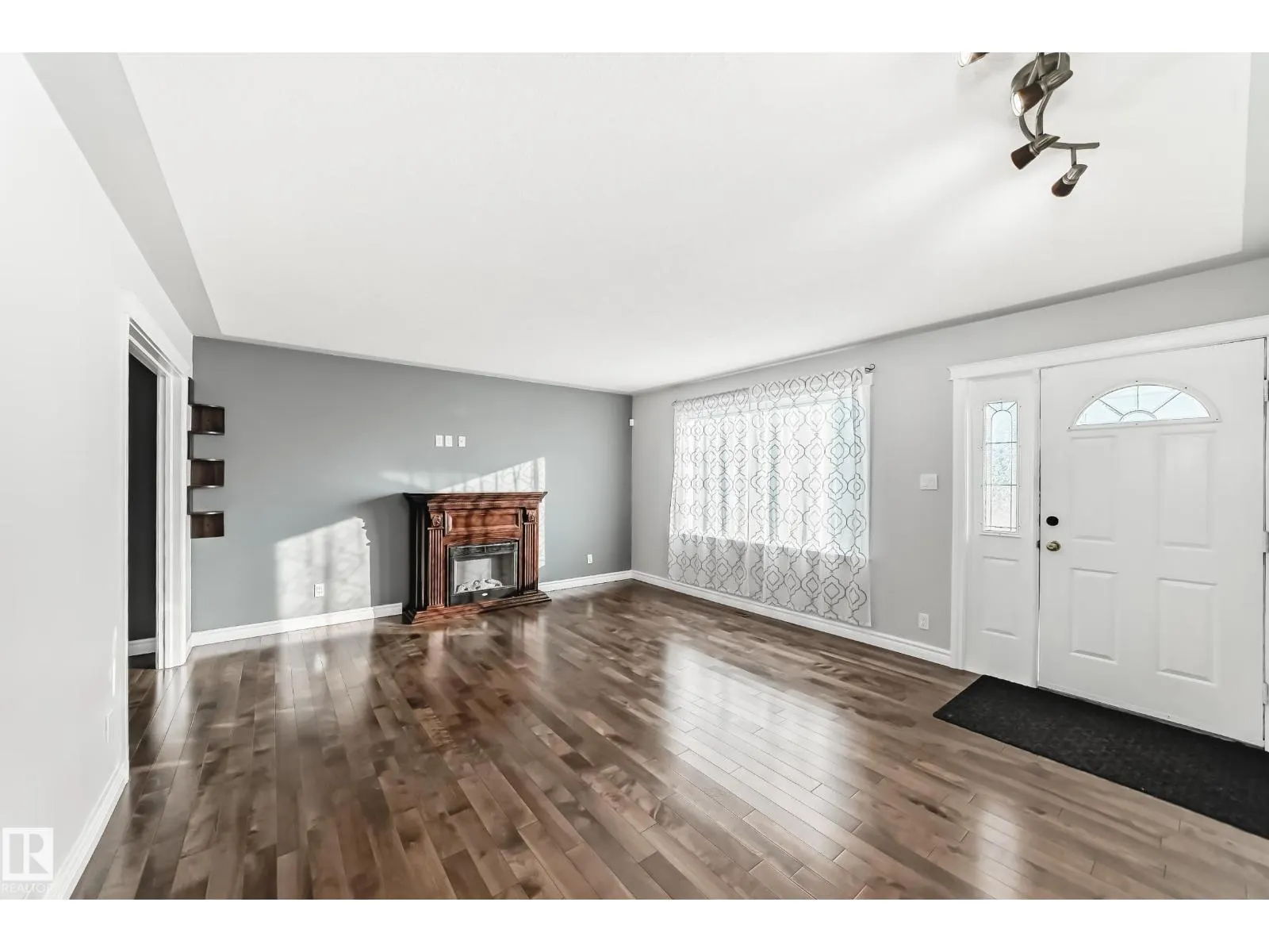 12920 93 ST NW