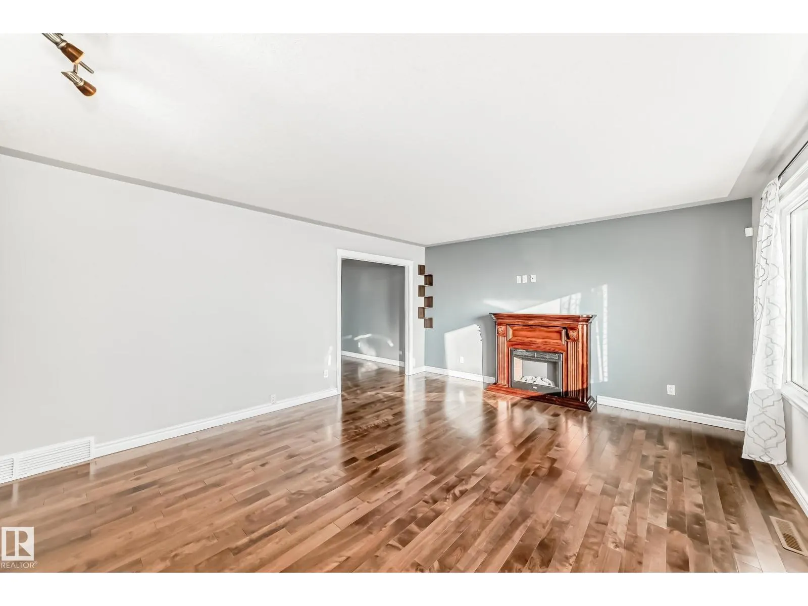 12920 93 ST NW