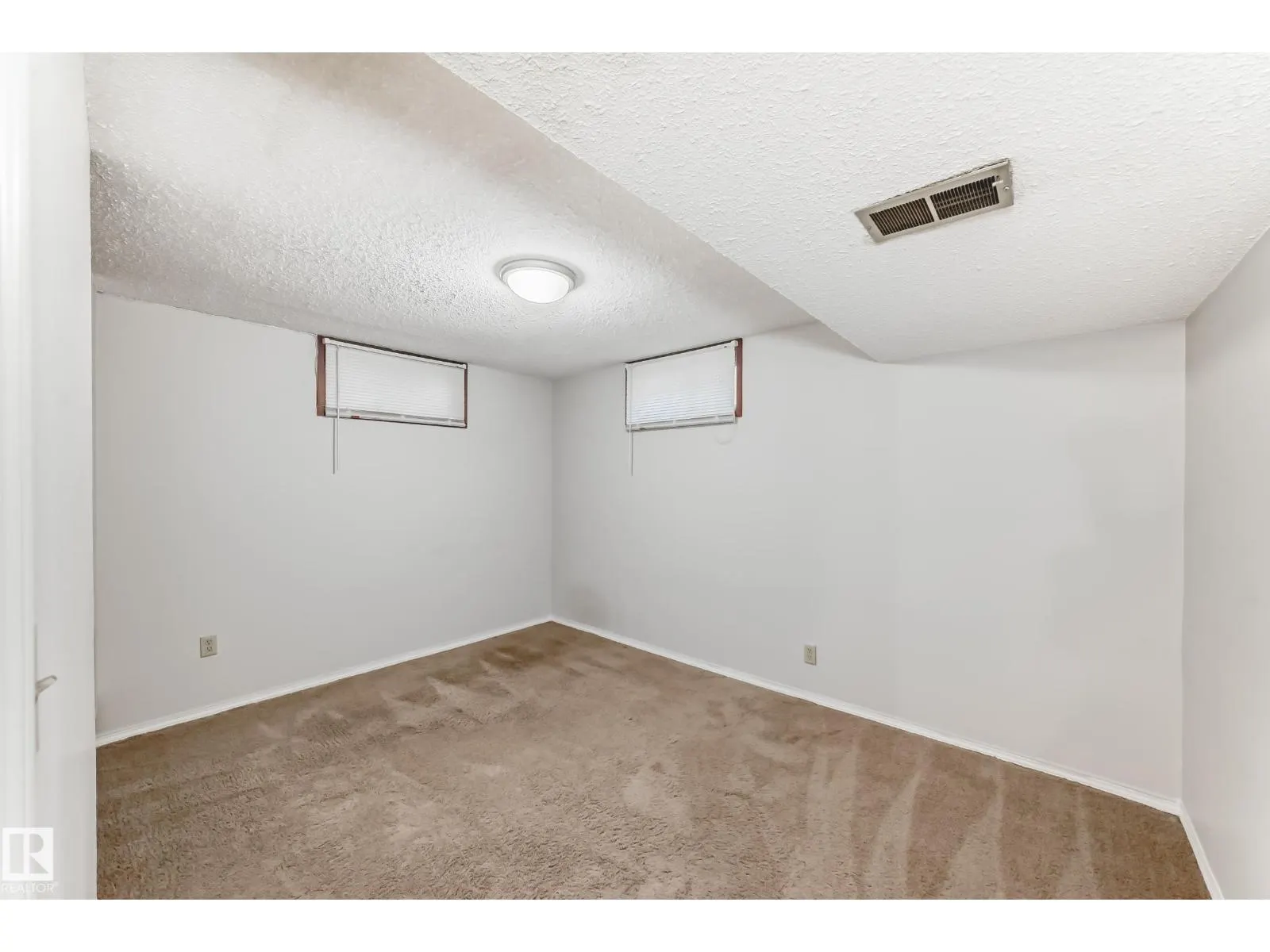 12920 93 ST NW