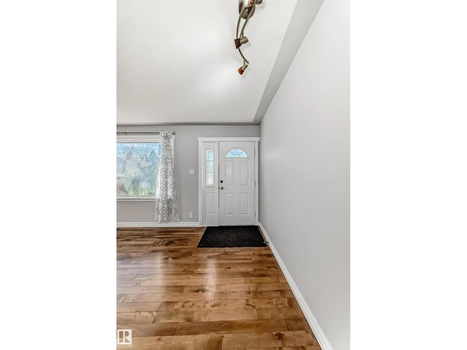 12920 93 ST NW
