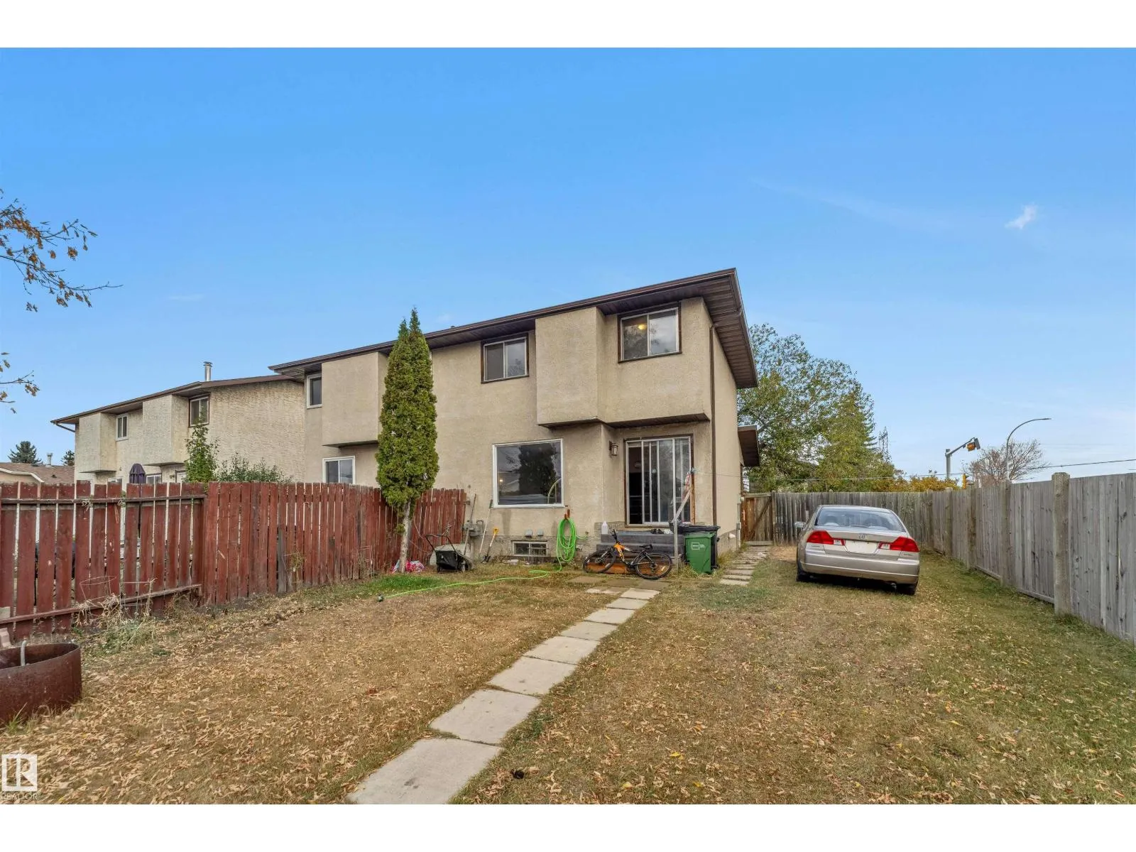 15304 121 ST NW