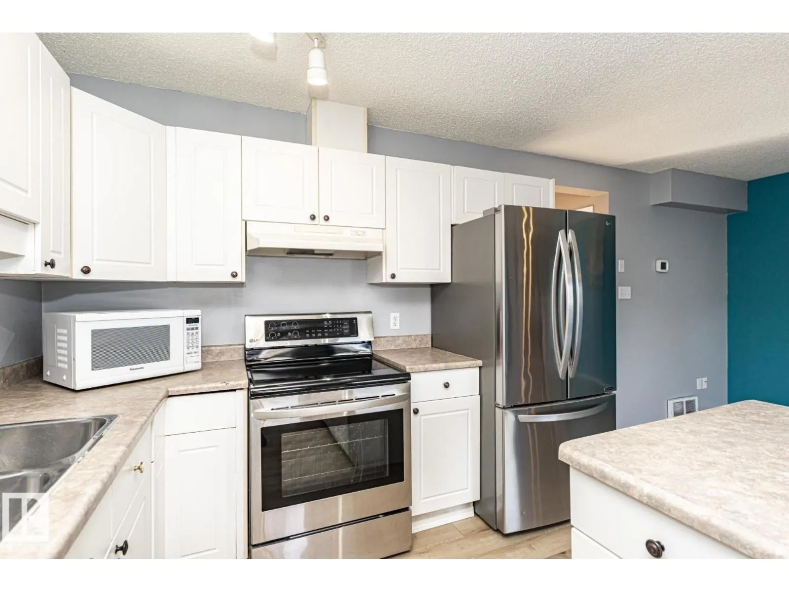 #46 14803 MILLER BV NW