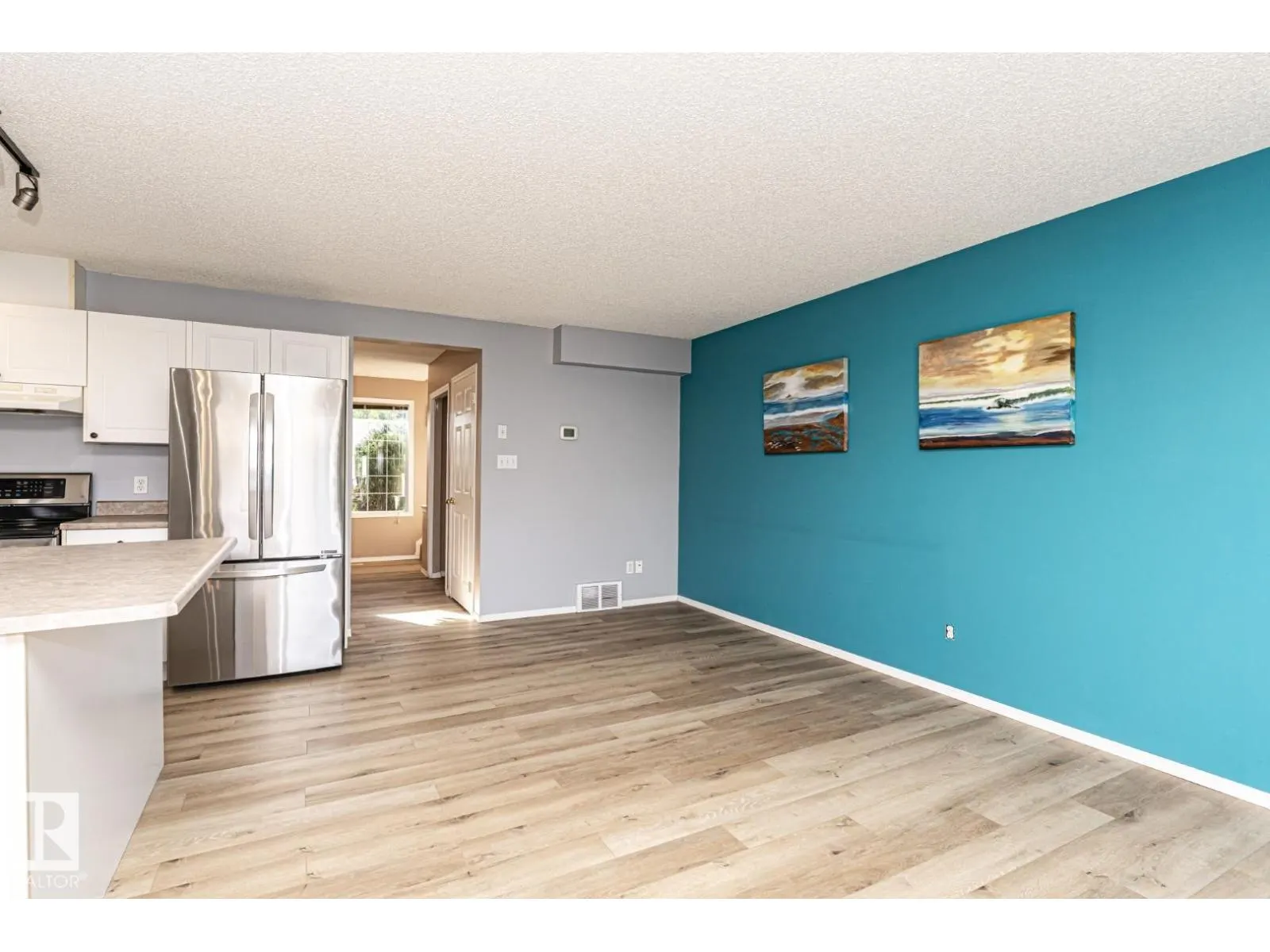 #46 14803 MILLER BV NW