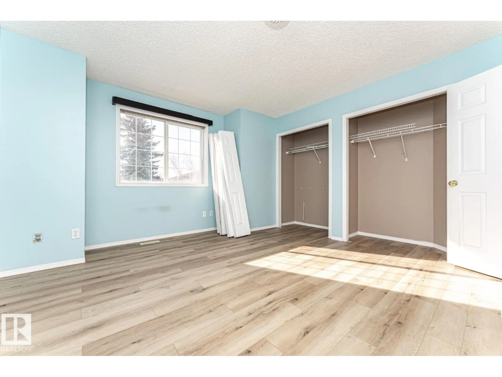 #46 14803 MILLER BV NW