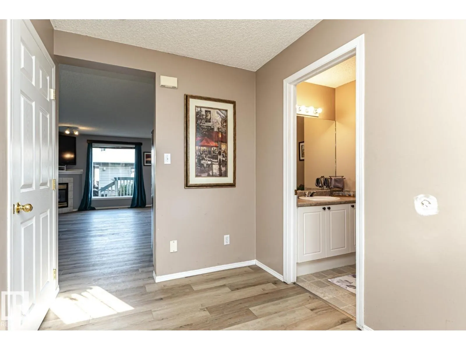 #46 14803 MILLER BV NW