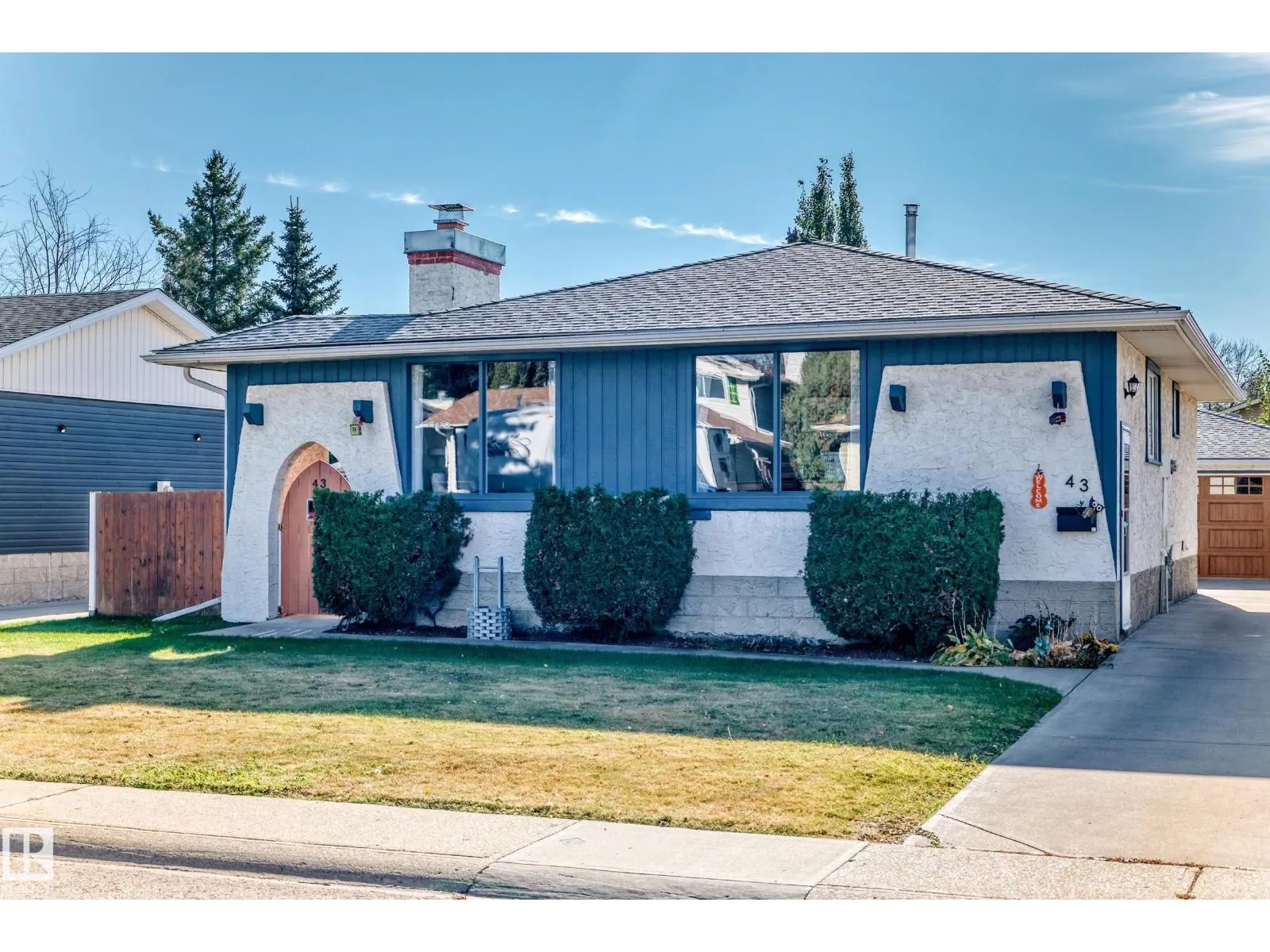 43 GROVELAND RD