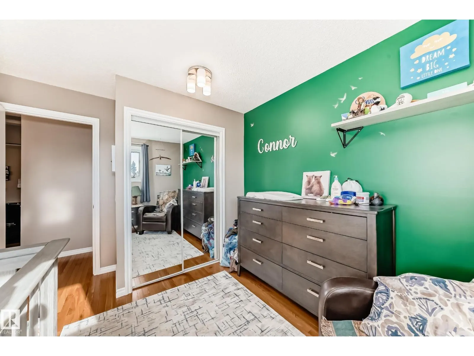43 GROVELAND RD