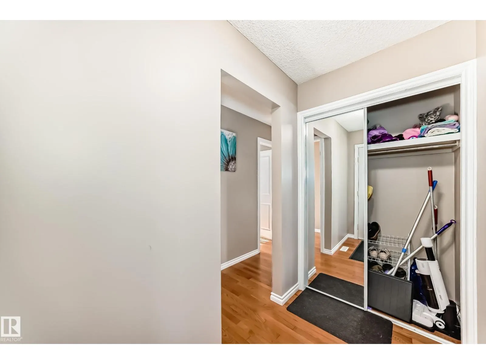 43 GROVELAND RD