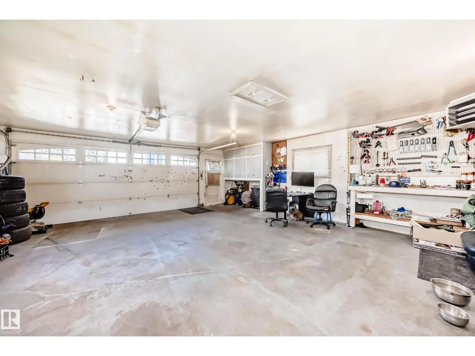 43 GROVELAND RD