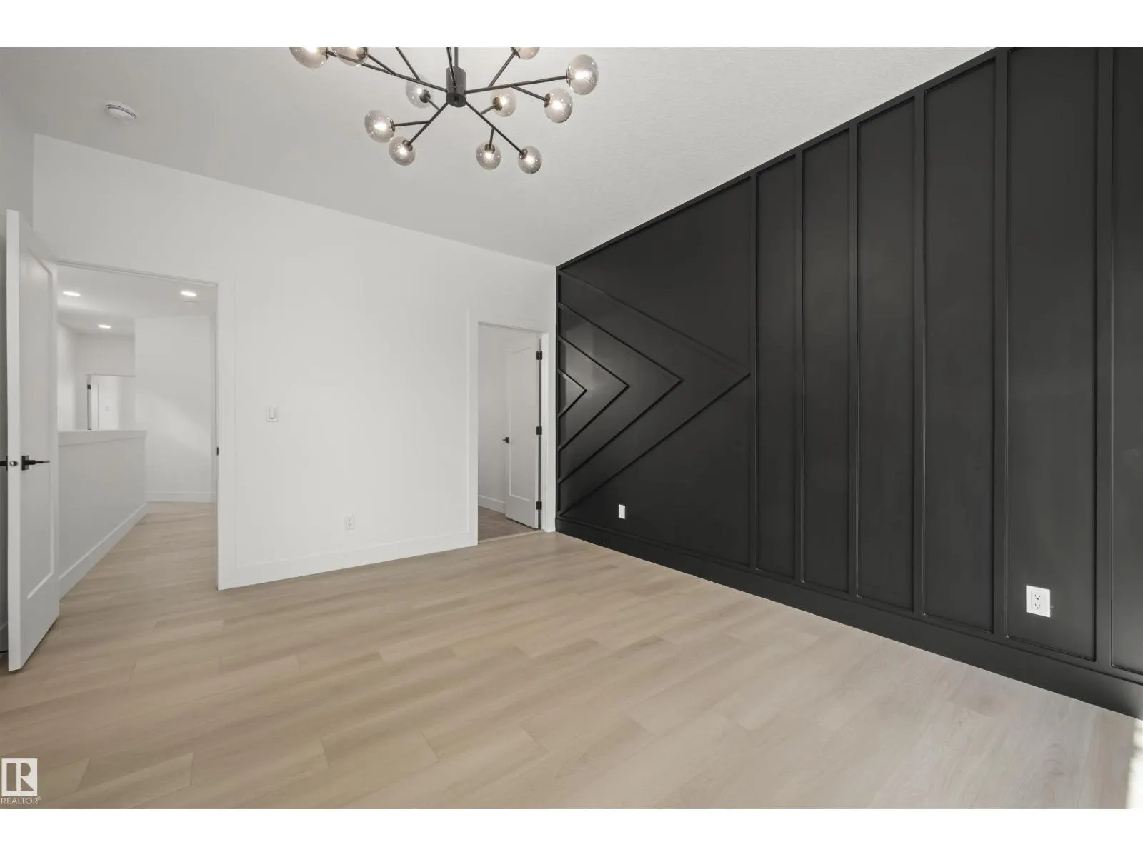 11232 127 ST NW