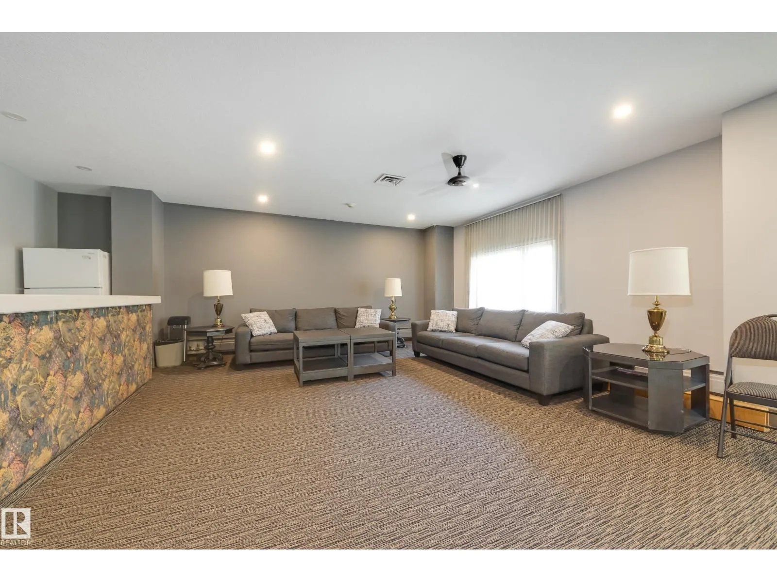 #504 9909 110 ST NW