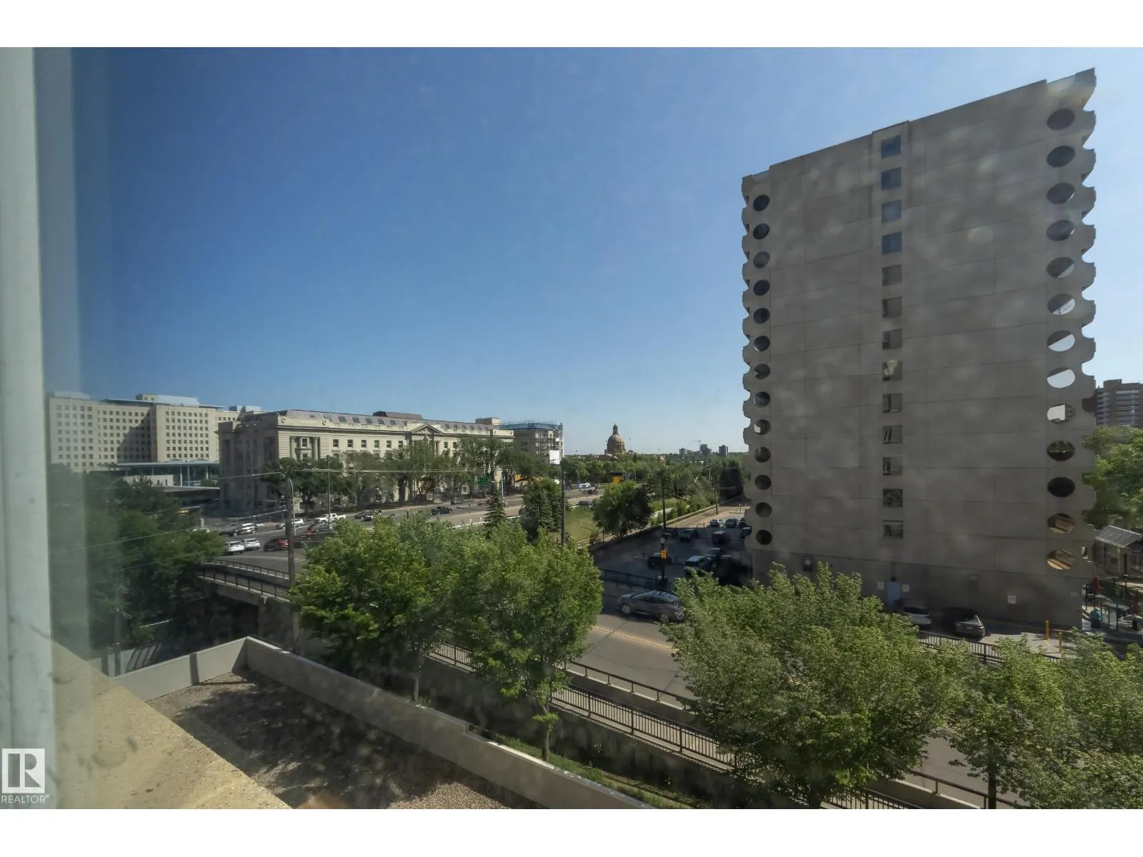 #504 9909 110 ST NW