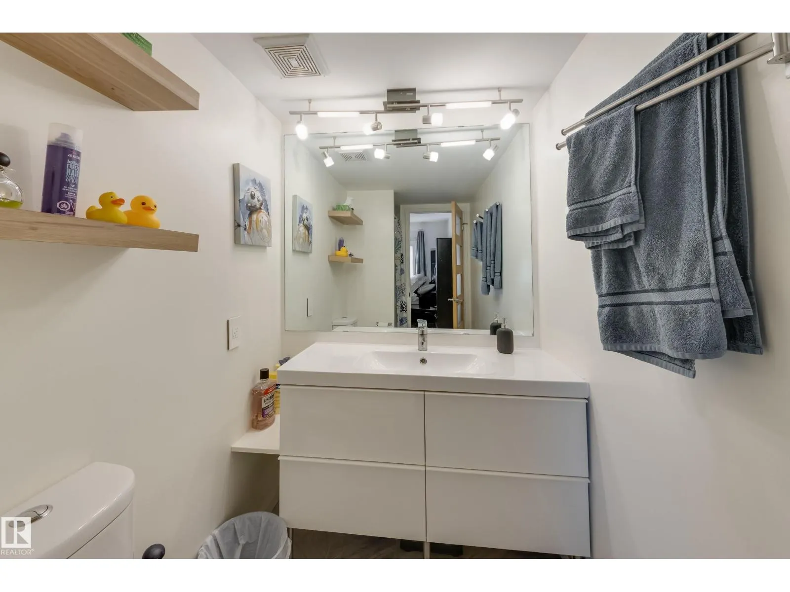 #504 9909 110 ST NW