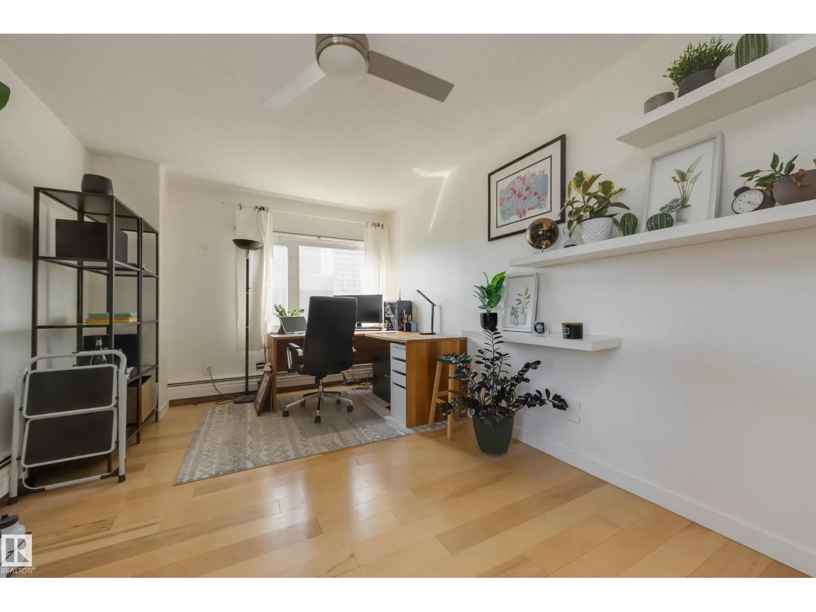 #504 9909 110 ST NW