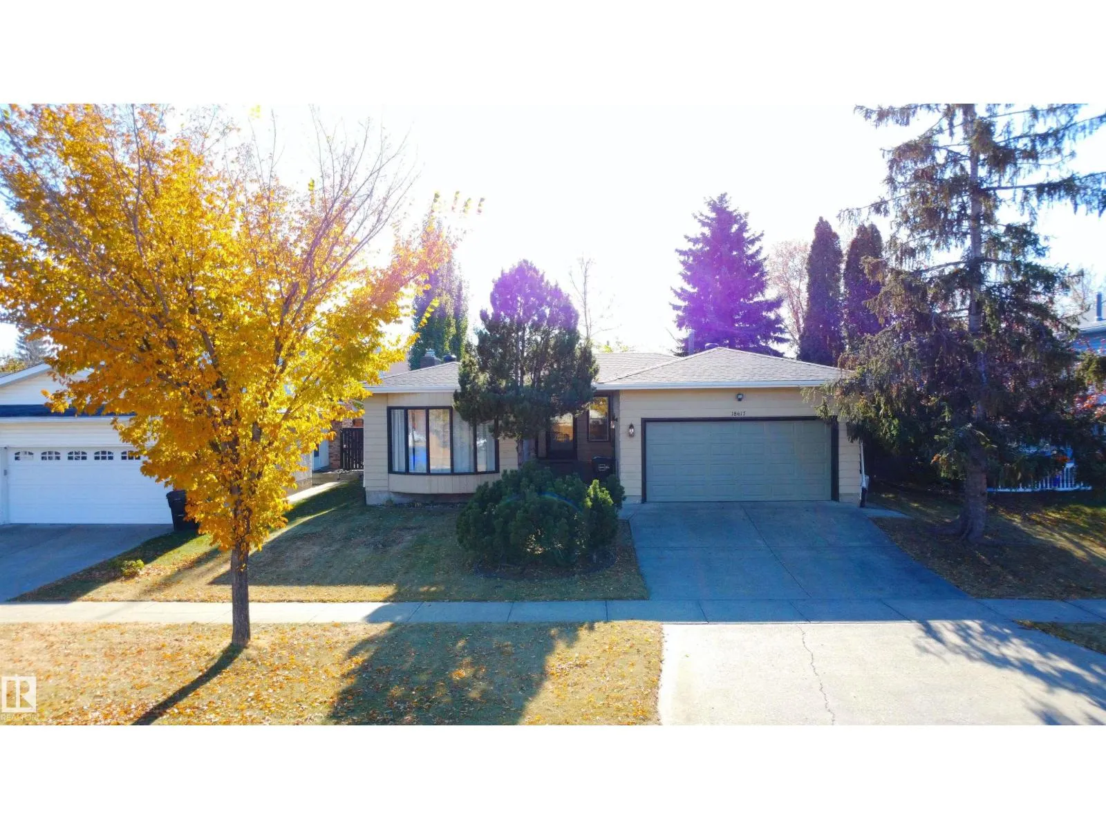 18617 62B AV NW