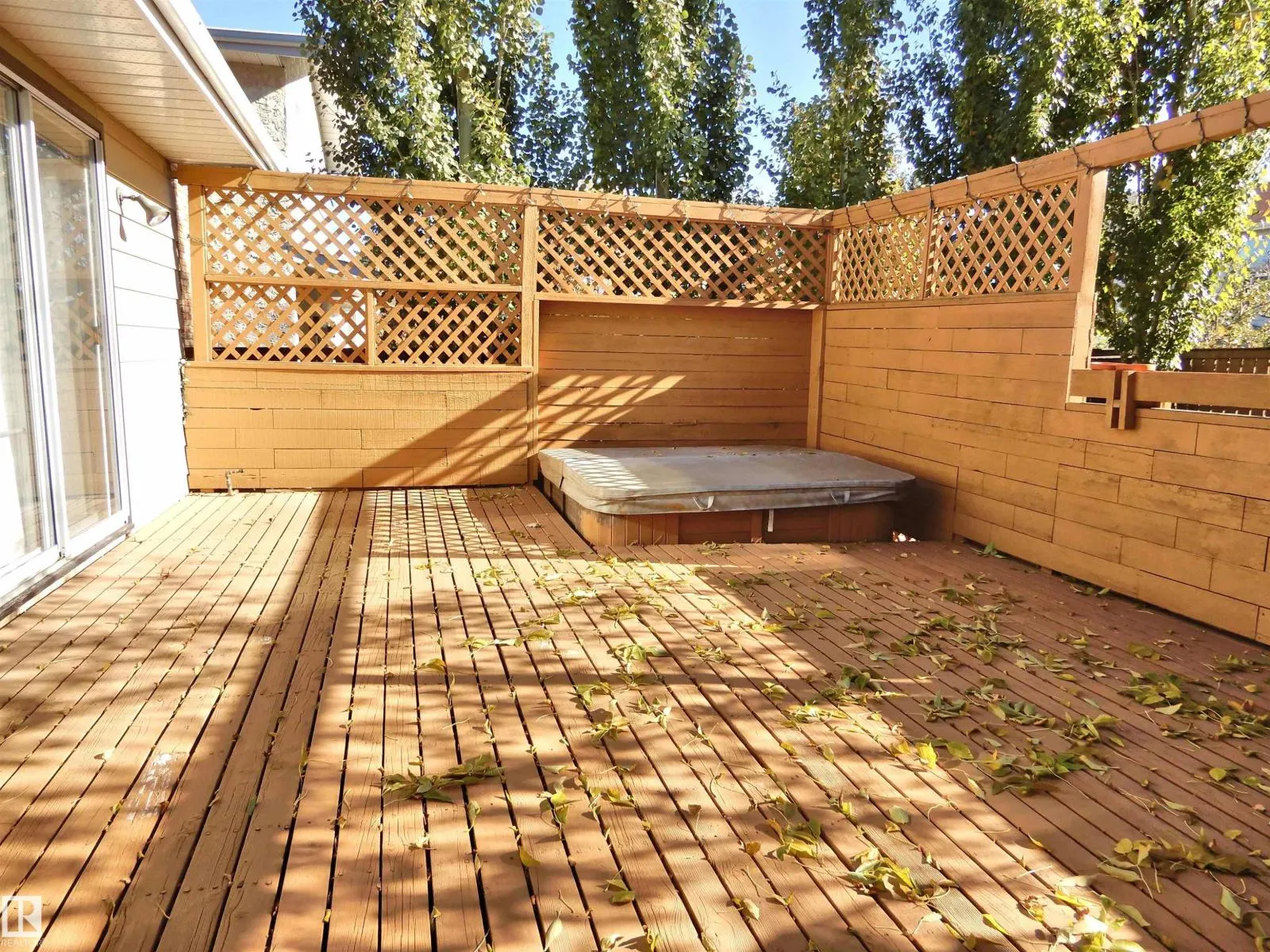 18617 62B AV NW
