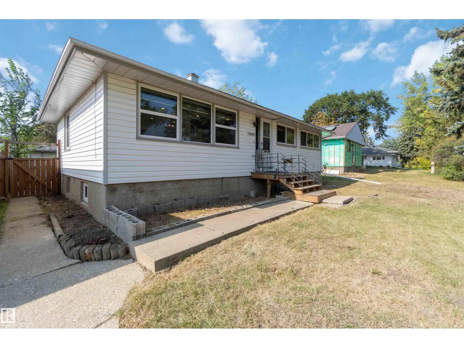 12268 131 ST NW