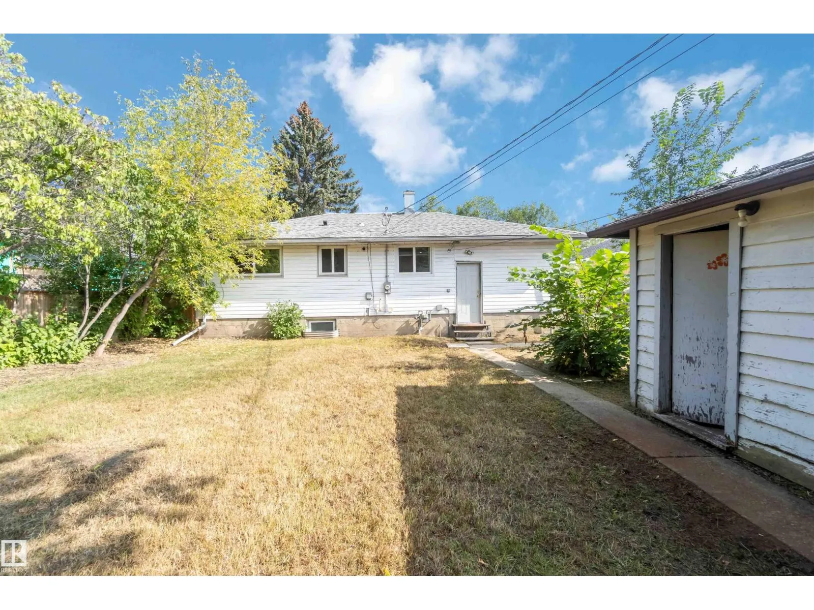 12268 131 ST NW