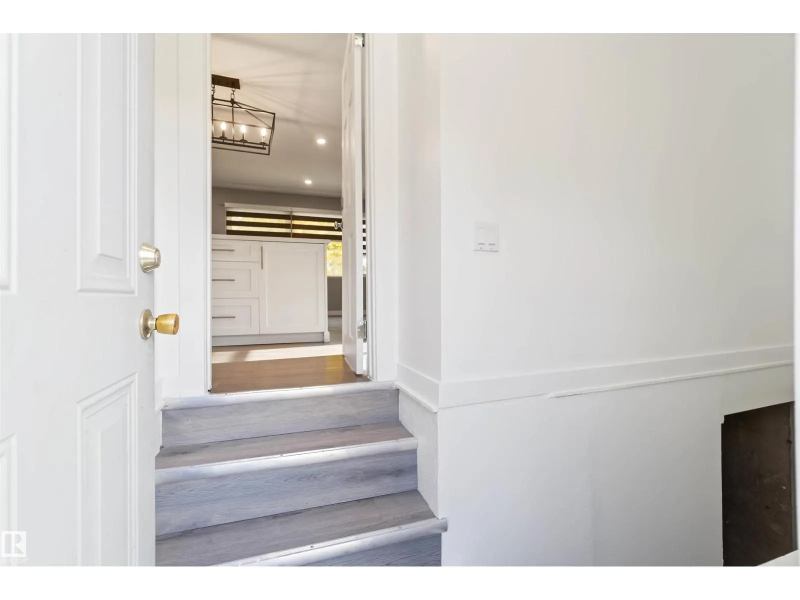 12268 131 ST NW