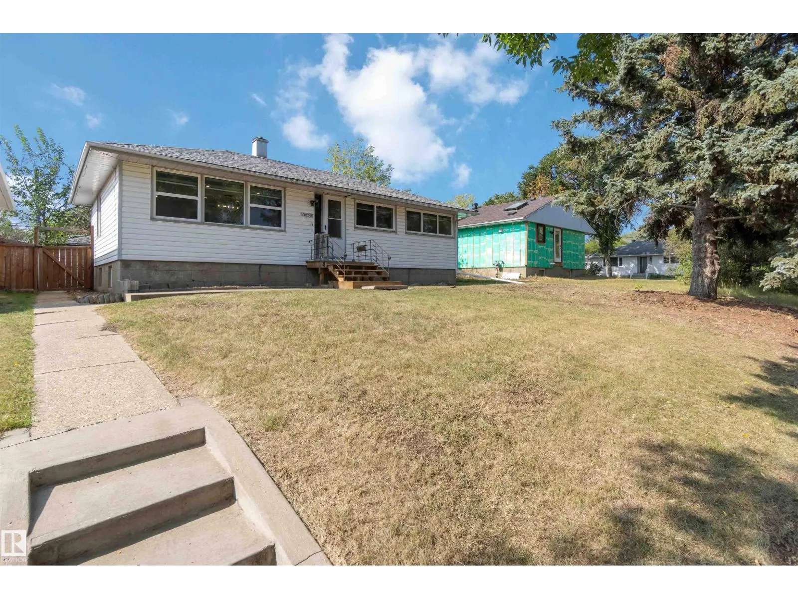 12268 131 ST NW