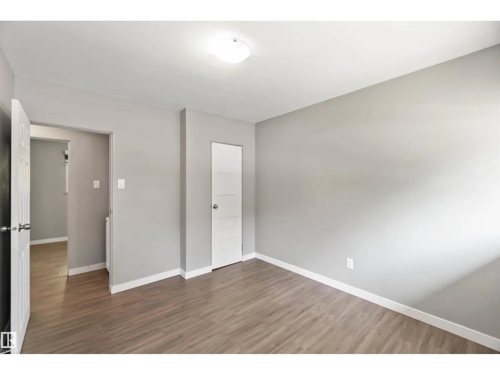 12268 131 ST NW