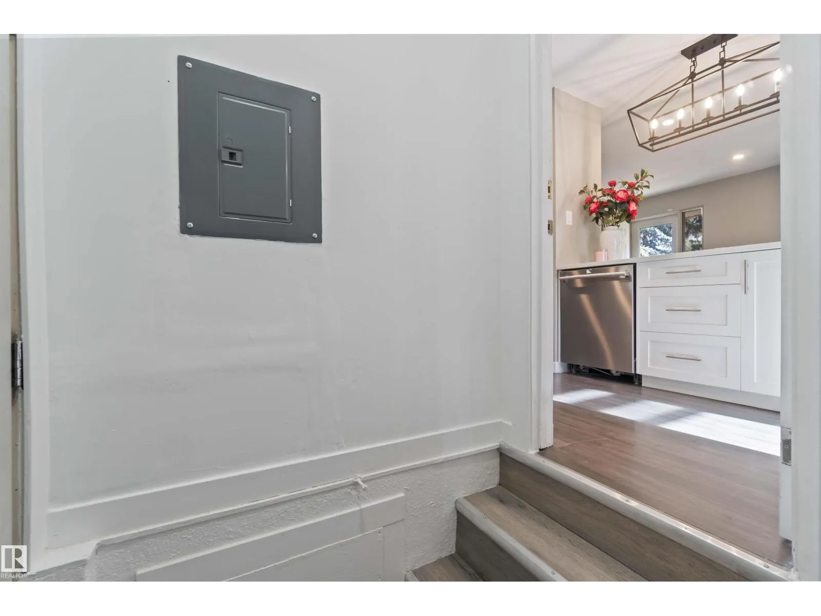 12268 131 ST NW