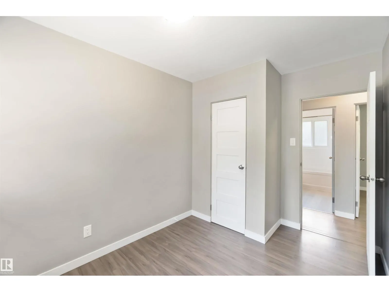 12268 131 ST NW