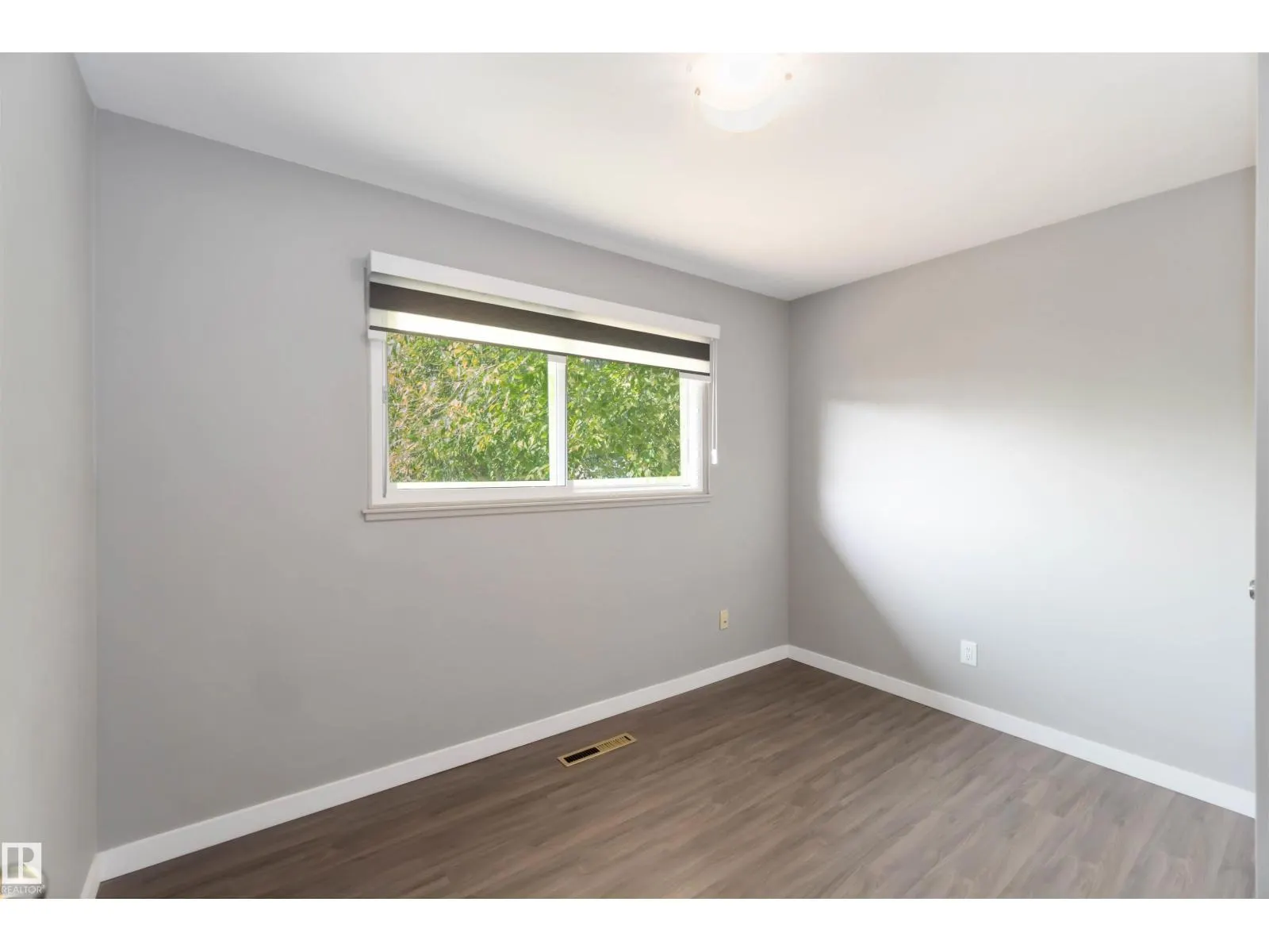 12268 131 ST NW