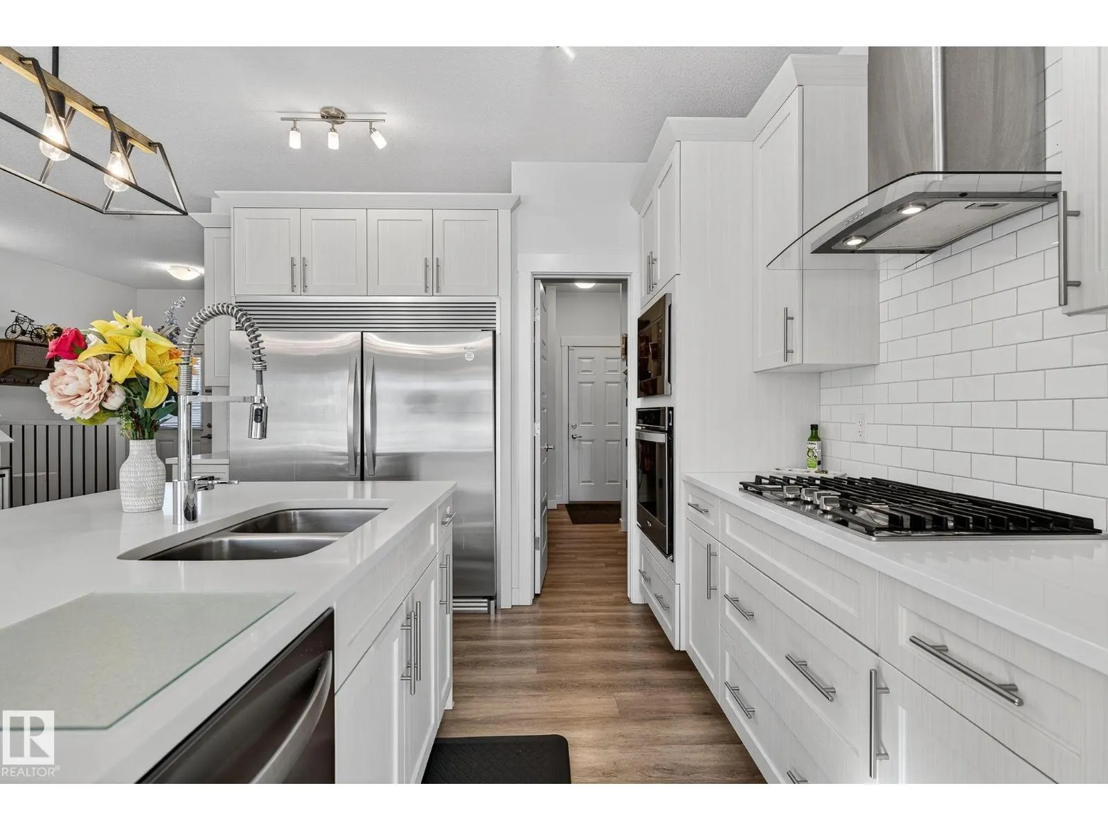 9611 224 ST NW