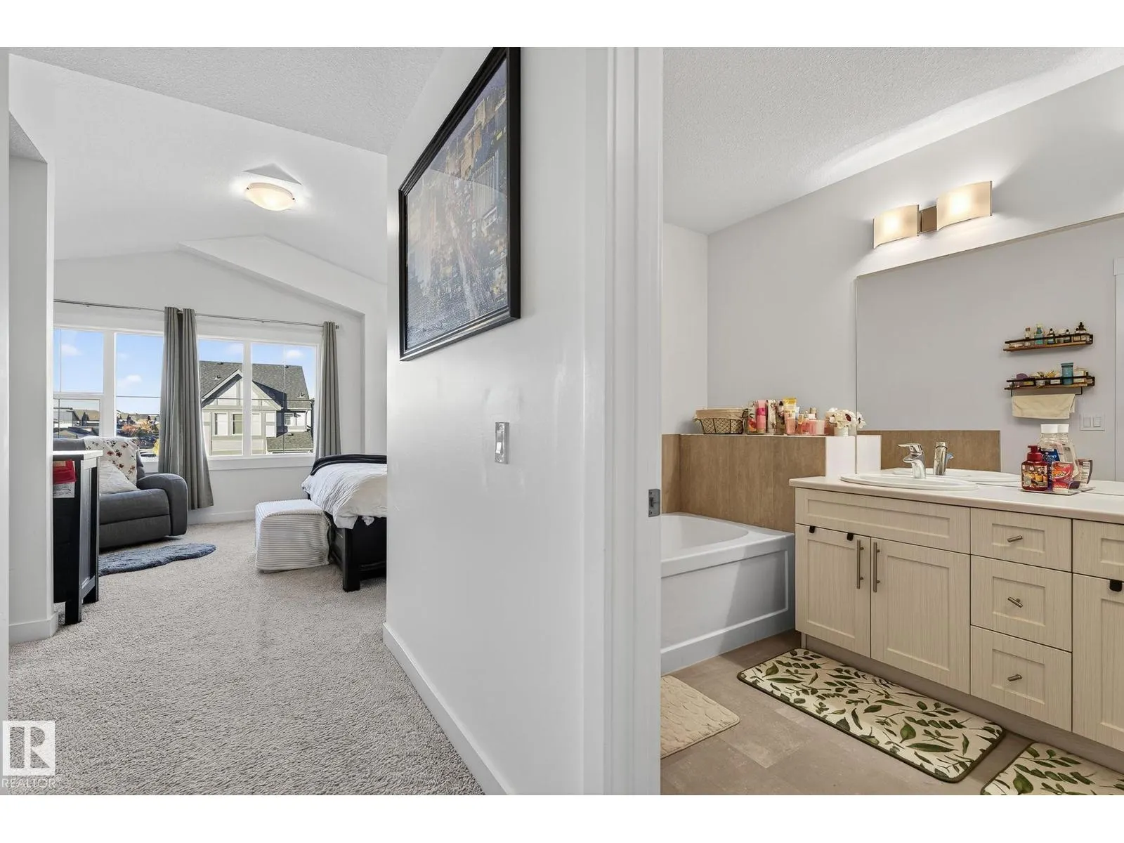 9611 224 ST NW